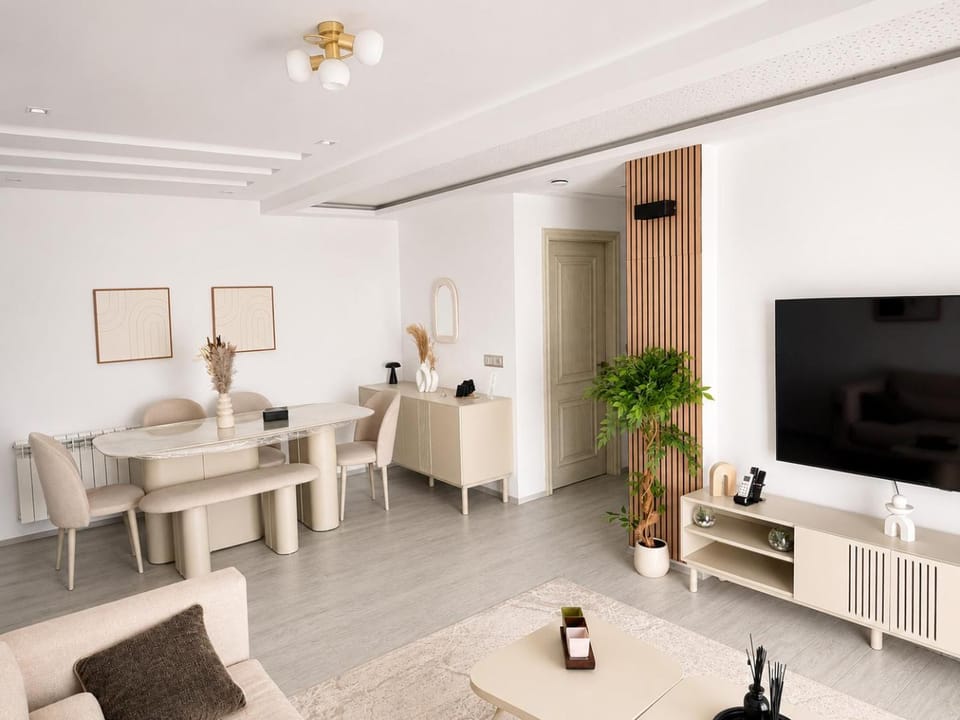 TV and multimedia, Living room, Seating area