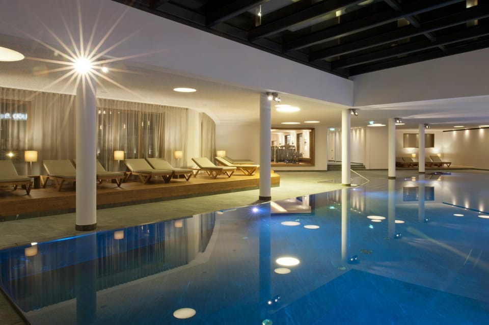 Pool view, Swimming pool, Swimming pool