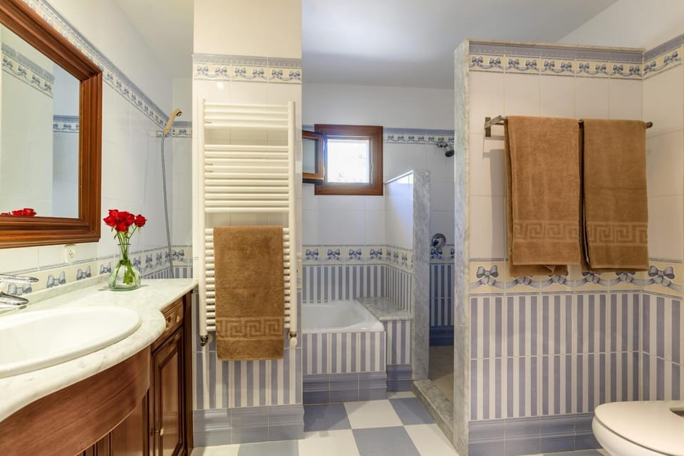 Shower, Bathroom, Bath
