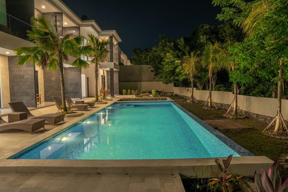 Patio, Night, Garden, Garden view, Pool view, Swimming pool, sunbed