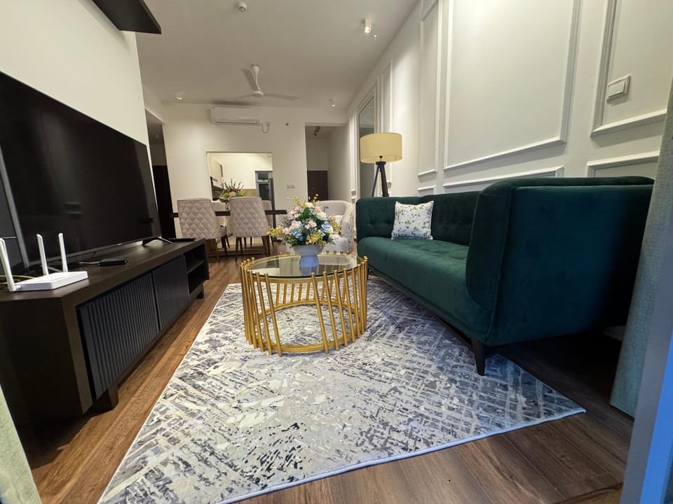 The Golfside Luxe Apartment in Western Province