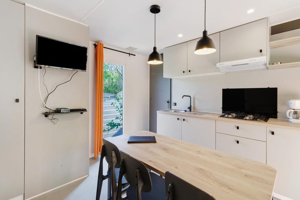 Mobilhome Agora climatisé 49 House in Nouvelle-Aquitaine