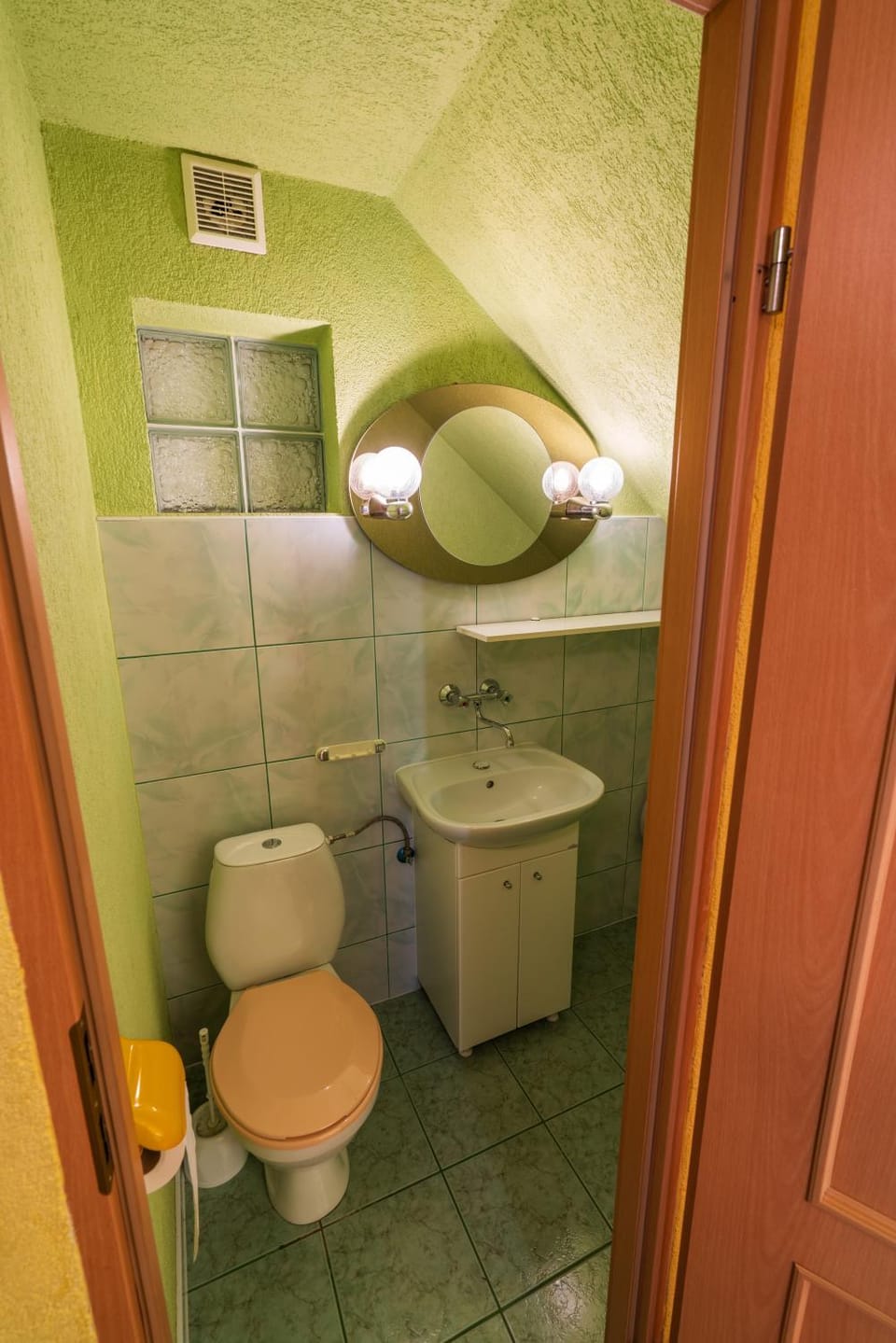 Toilet, Bathroom