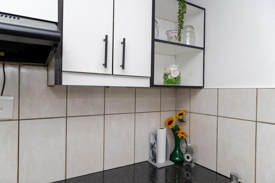 Serenity on Geelhaak Apartment in Gauteng