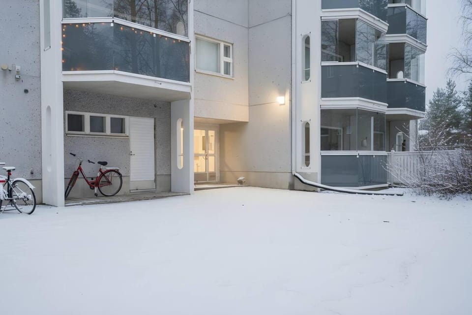 Facade/entrance, acessibility