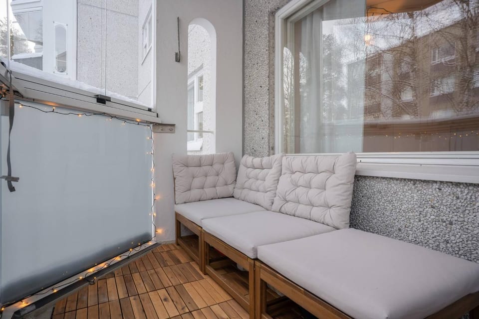 Balcony/Terrace, furniture