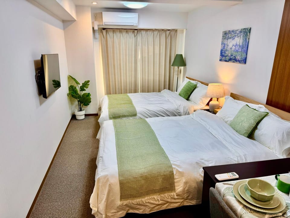 Leopard Shinsaibashi 心斎橋 1103 Apartment in Osaka