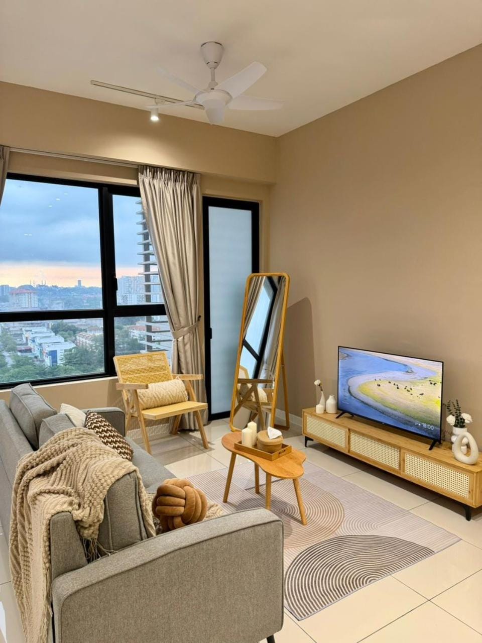 Southplace Tropicana Metropark by HostInn Apartment in Subang Jaya