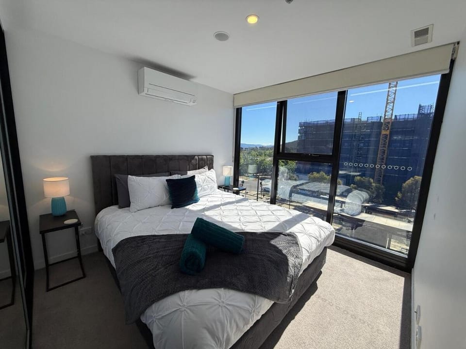 Bed, View (from property/room), Bedroom, towels, air conditioner