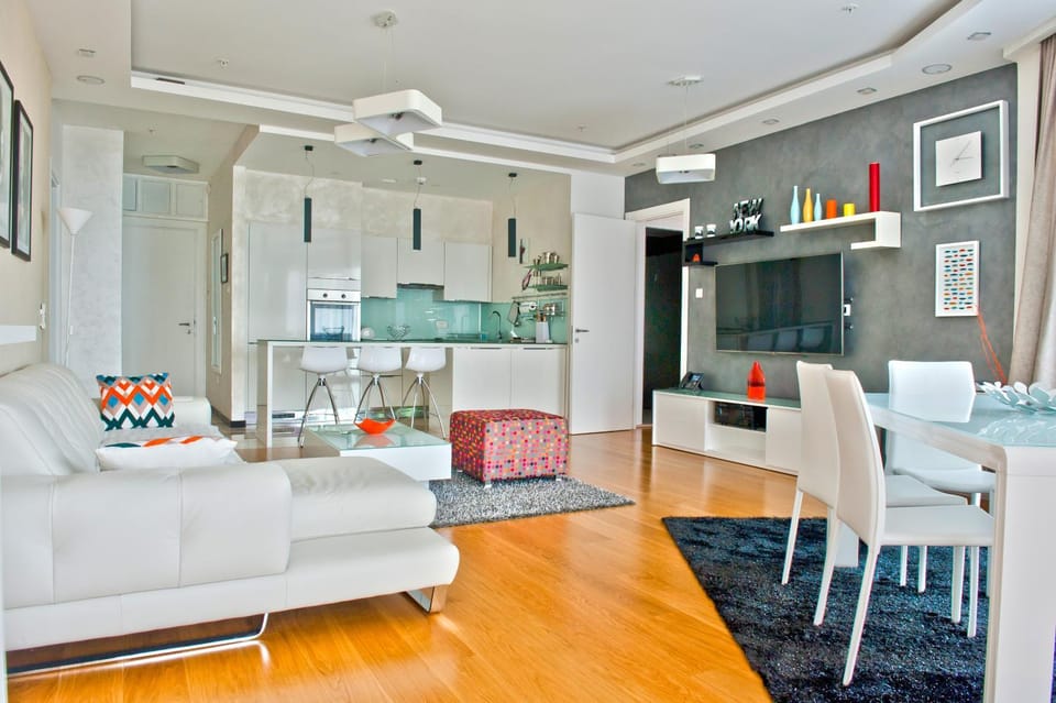 Living room, Dining area