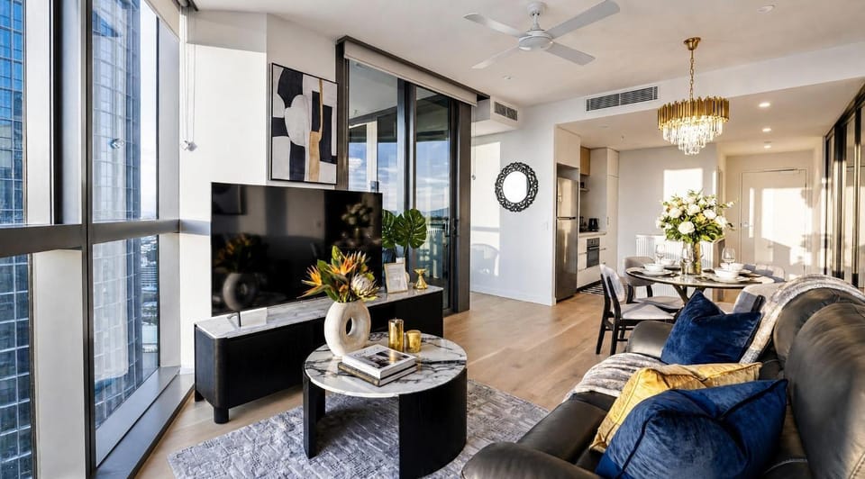 Living room, Seating area, Dining area