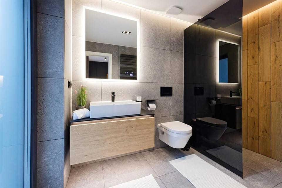 Toilet, Bathroom