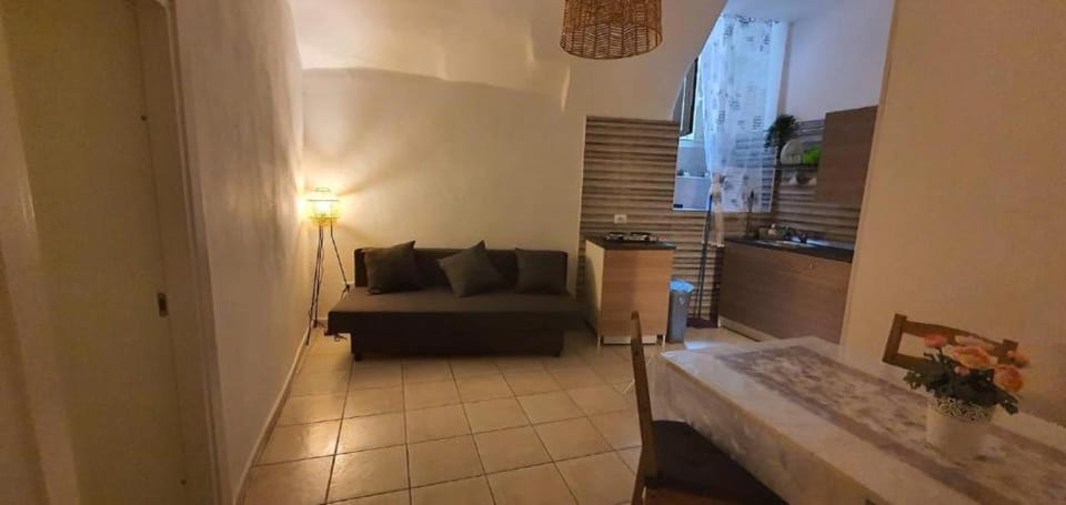 Historic Center Apartment in Naples