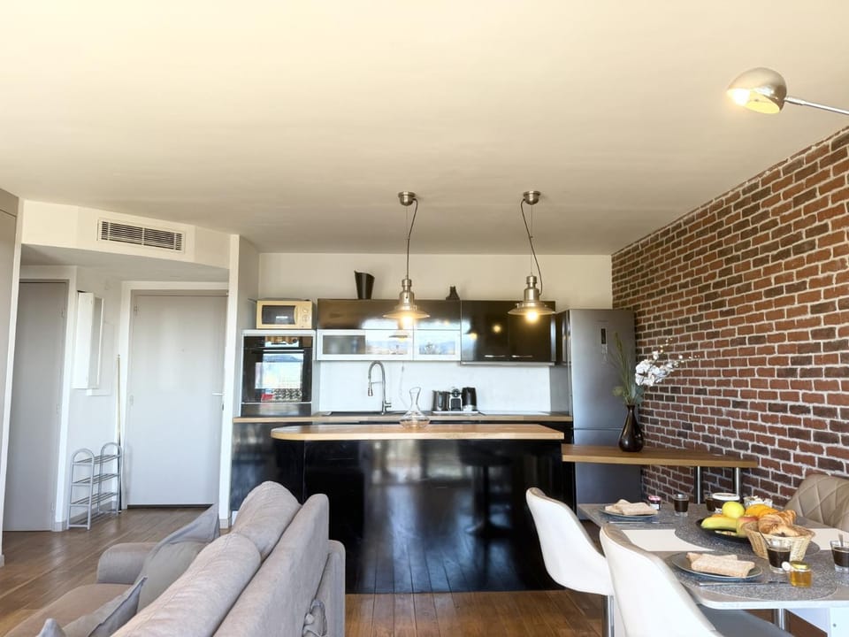 2 pièces cosy avec grande terrasse & piscine Apartment in Cagnes-sur-Mer