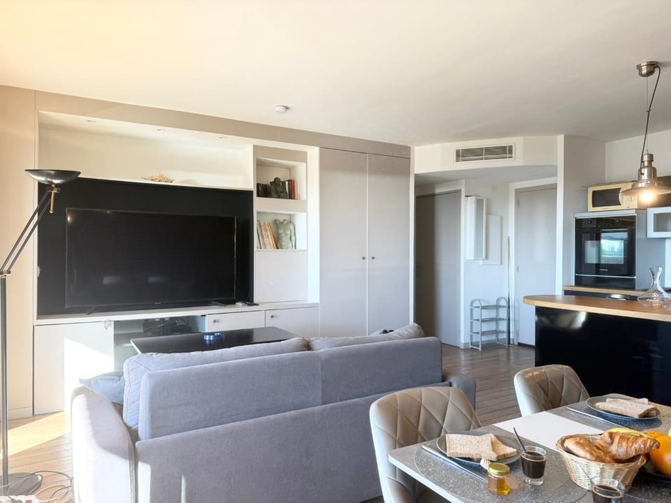 2 pièces cosy avec grande terrasse & piscine Apartment in Cagnes-sur-Mer