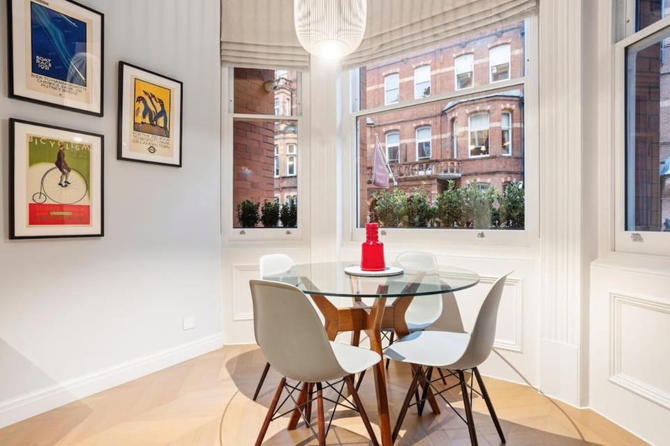 Chelsea Gem -Elegant 2BR Apartment SW3 Apartment in City of Westminster