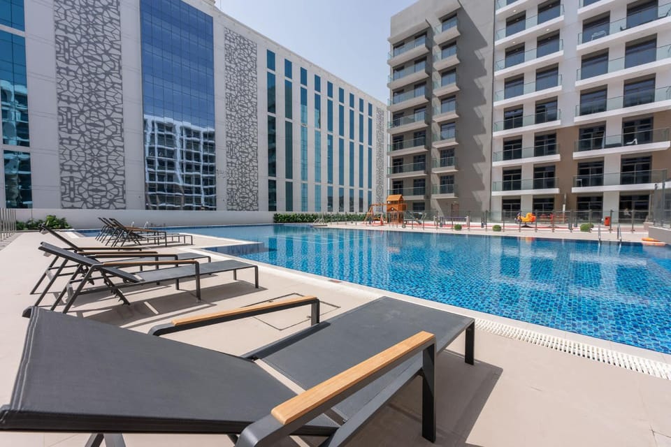 Free housekeeping visits during your stay - StayShort - Captivating and cozy studio in Laya Heights Apartment in Dubai