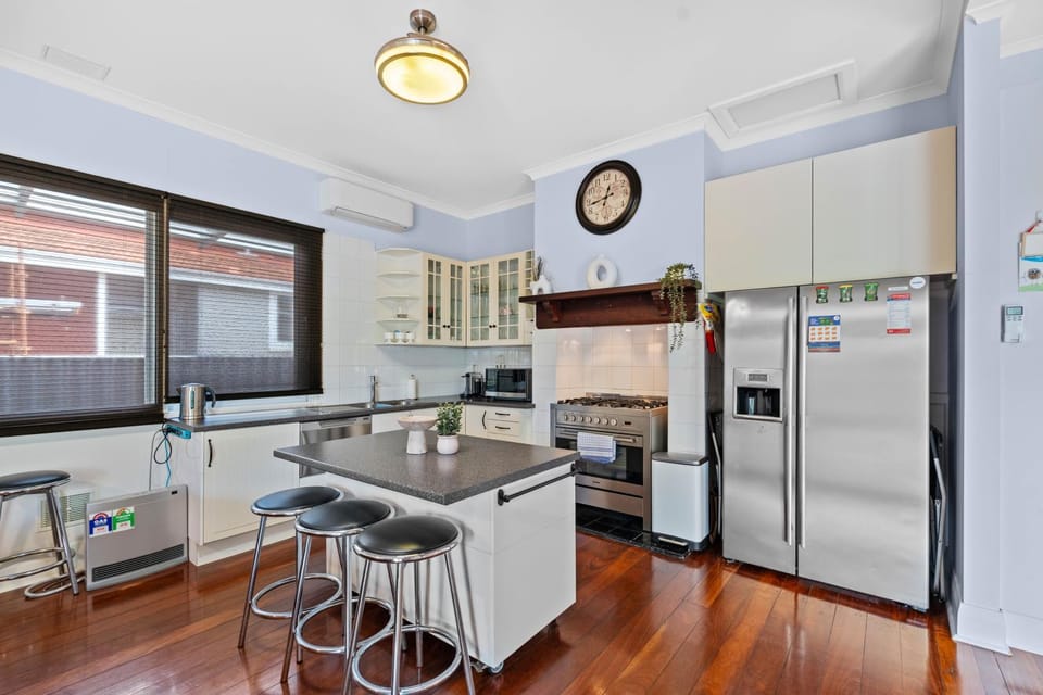 South Freo Bungalow - Hidden Spa Bath House in Perth