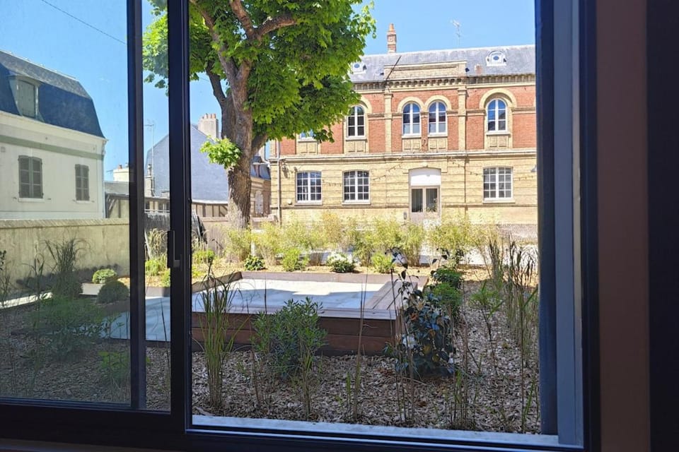 Garden, Garden view