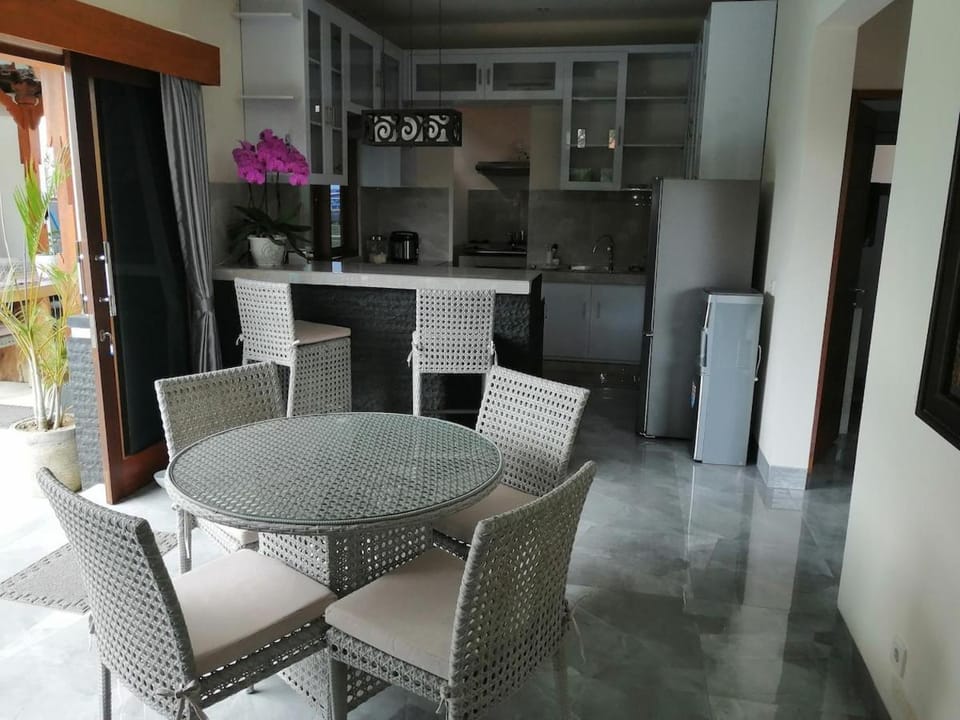 Pondok Pradhipta Villa in North Kuta