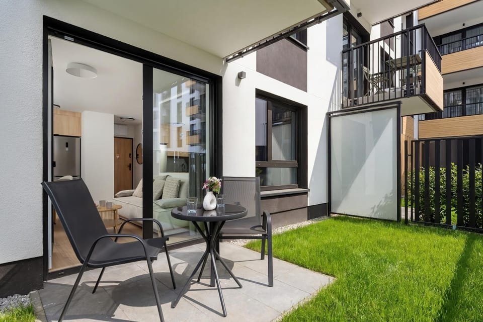 Day, Balcony/Terrace, Seating area