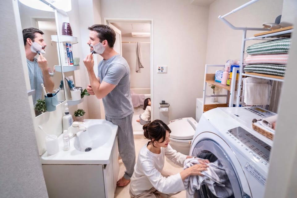 People, Bathroom, Photo of the whole room, towels