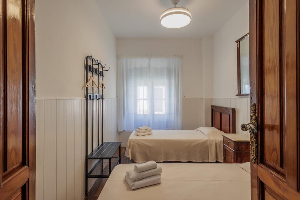 Living room, Bedroom