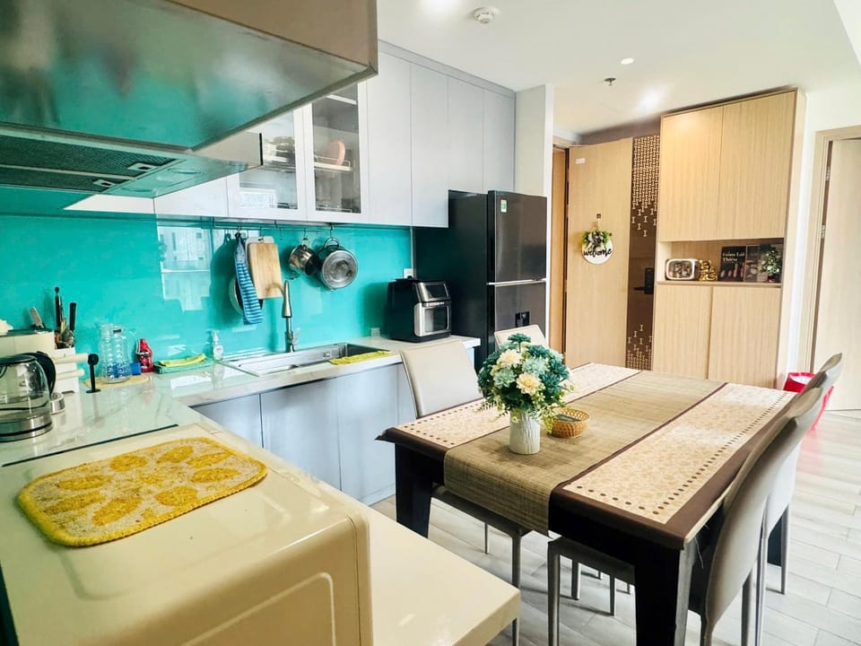 Fully Furnished 2 Bedroom Apartment, Luxury Masteri Lumiere at Vinhome Grand Park D9 Apartment in Ho Chi Minh City