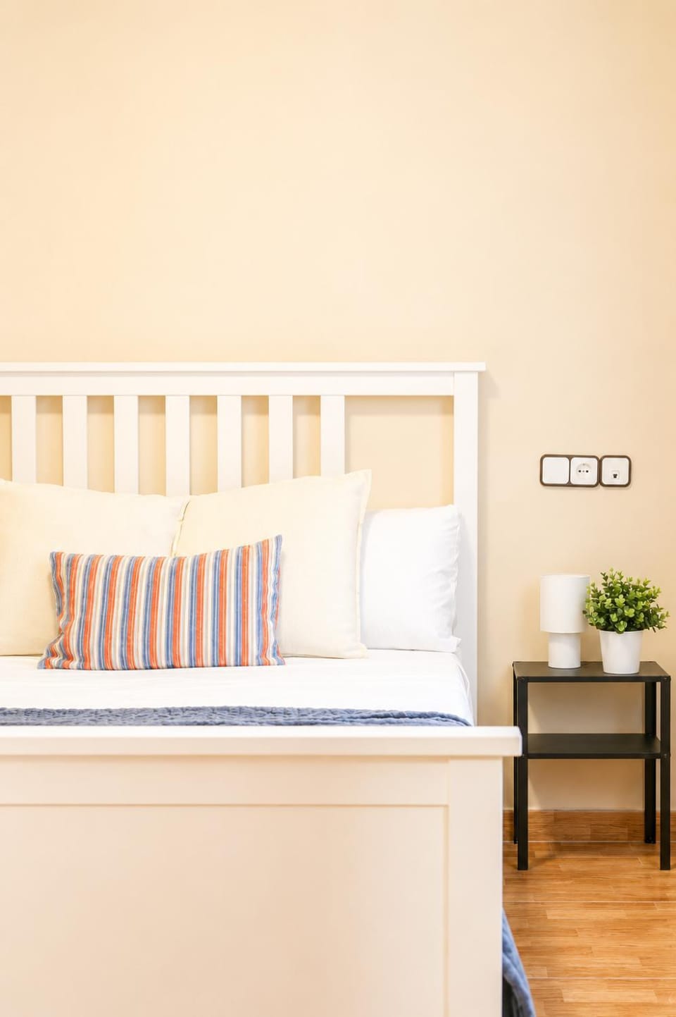 Magnificent apartment Cozy UB Apartment in L'Hospitalet de Llobregat