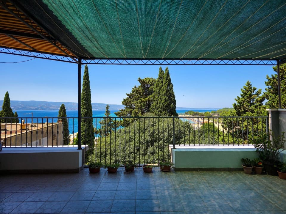 View (from property/room), Balcony/Terrace