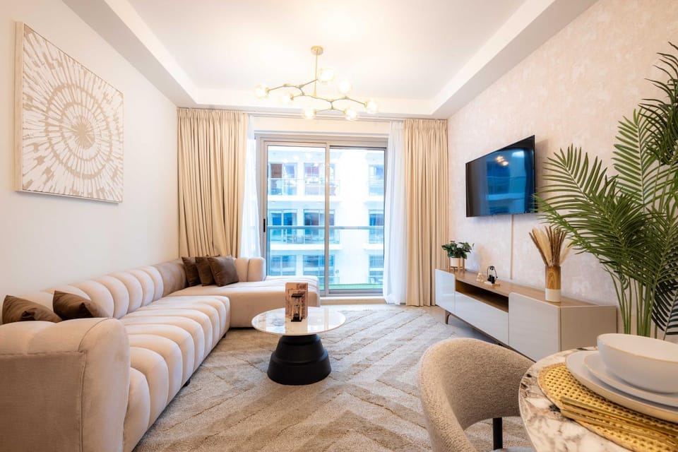 Communal lounge/ TV room, TV and multimedia, Living room