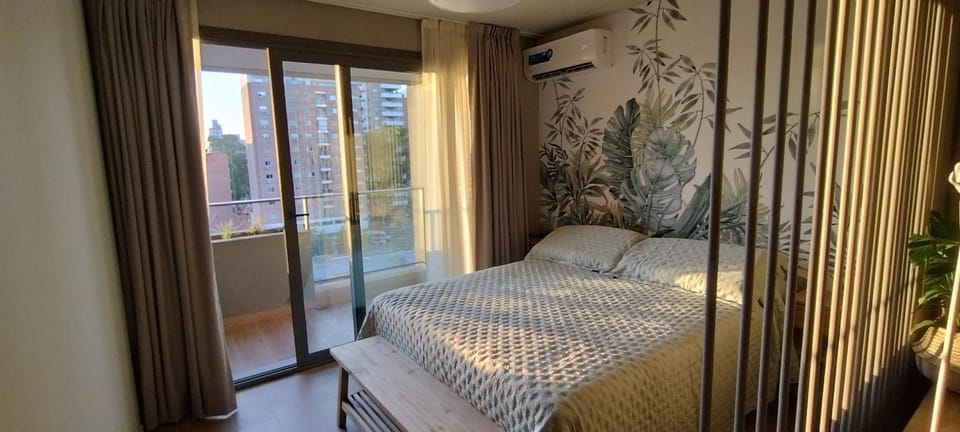Bed, Balcony/Terrace, air conditioner