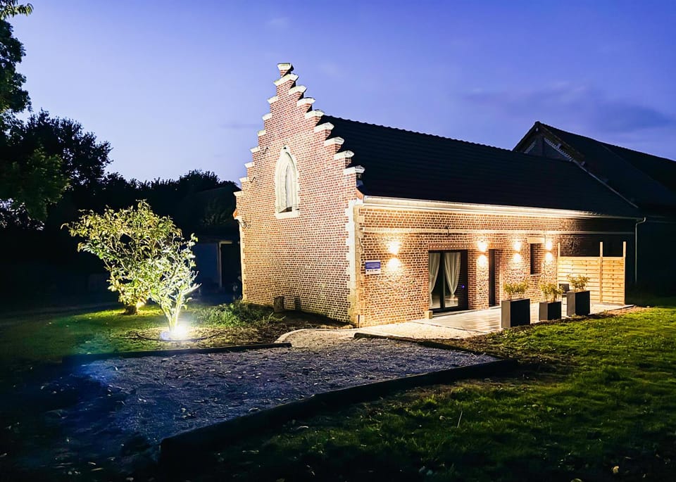 Property building, Garden, Garden view