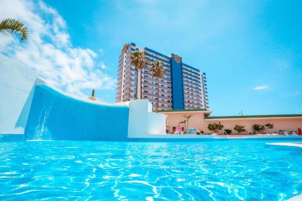 Landmark view, Swimming pool
