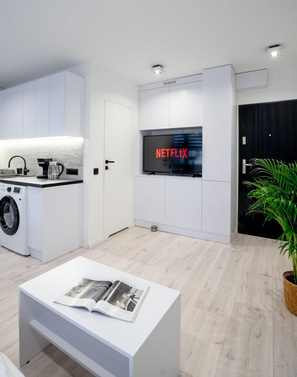 Kitchen or kitchenette, washing machine