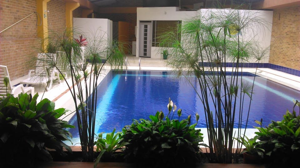 Swimming pool, Swimming pool