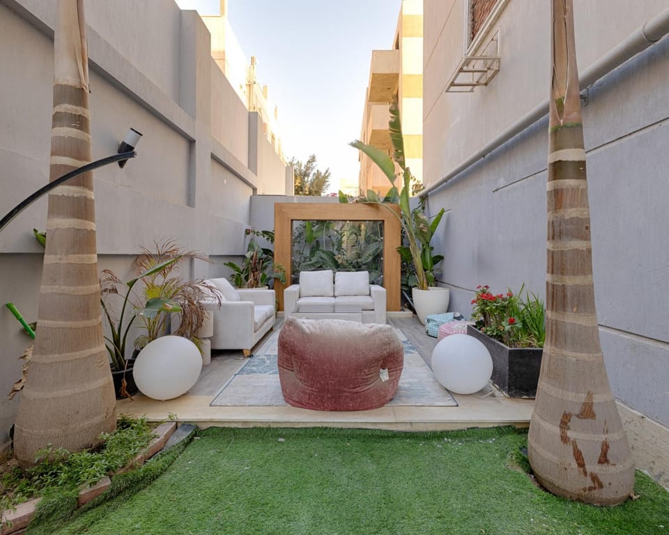 شقه ارضي بحديقه Apartment in Egypt