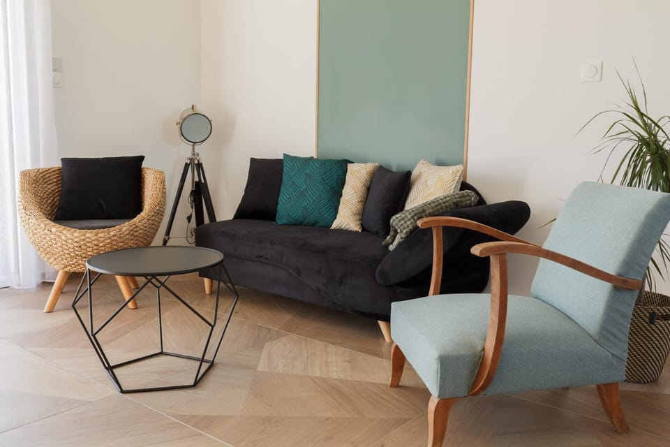 Property building, Living room
