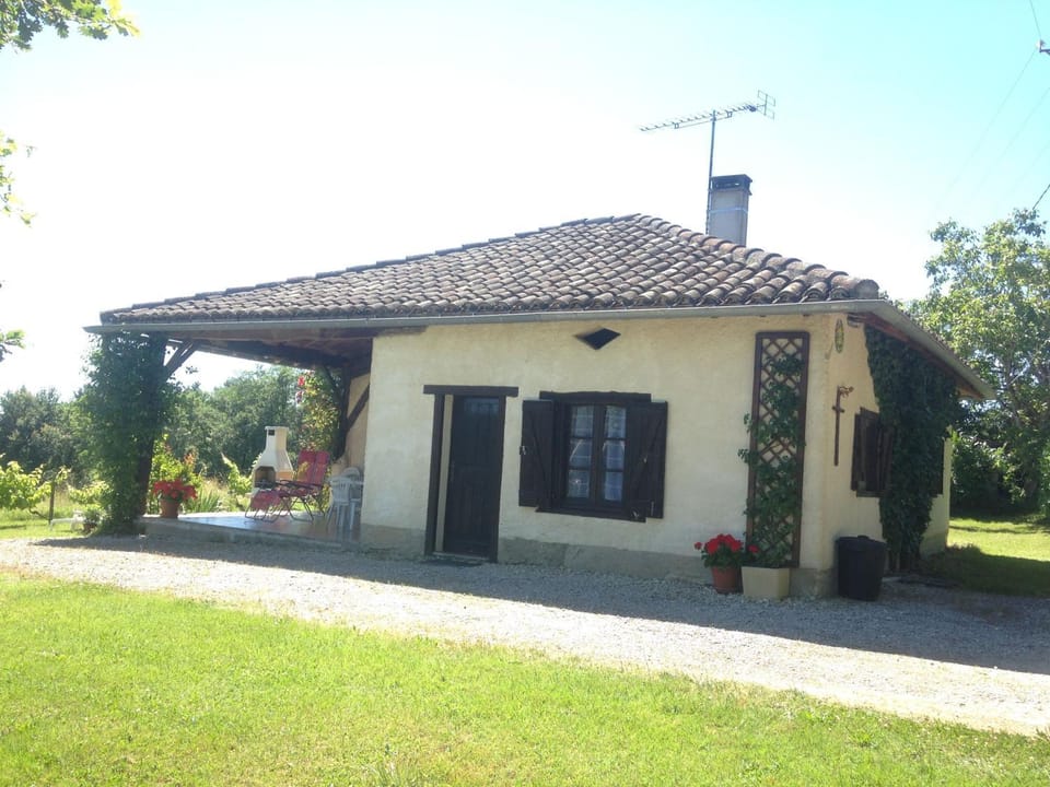 Gîte de Raoussou House in Occitanie