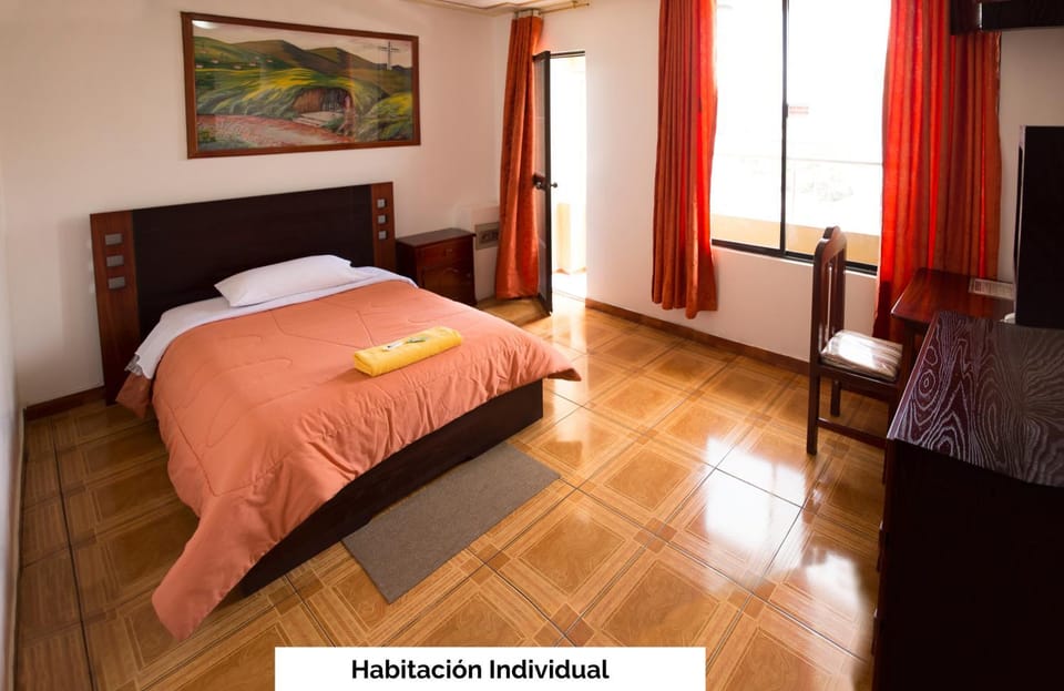 Other, Other, Photo of the whole room, Decorative detail, Decorative detail