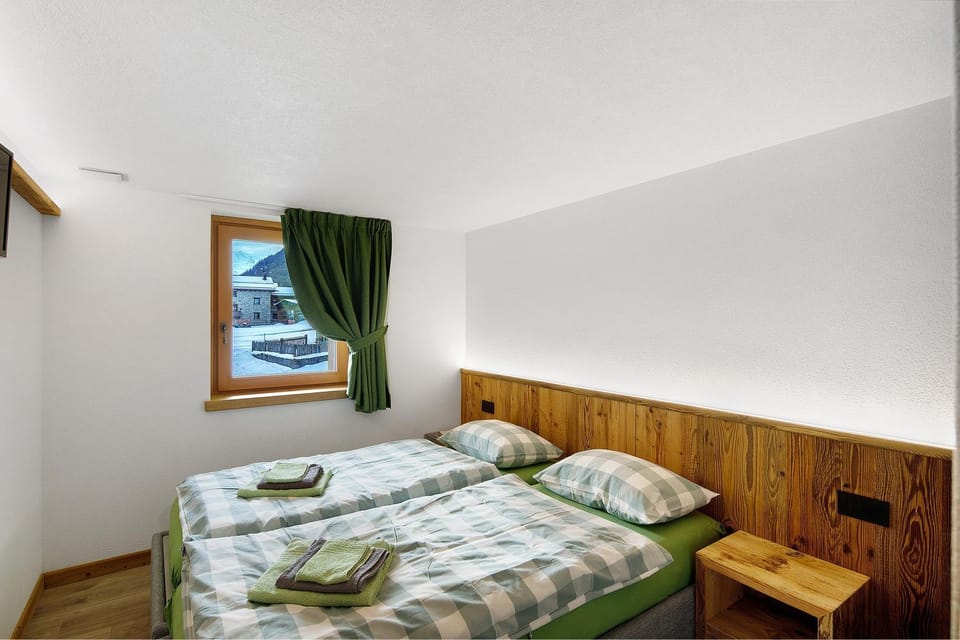 Property building, Living room, Bedroom