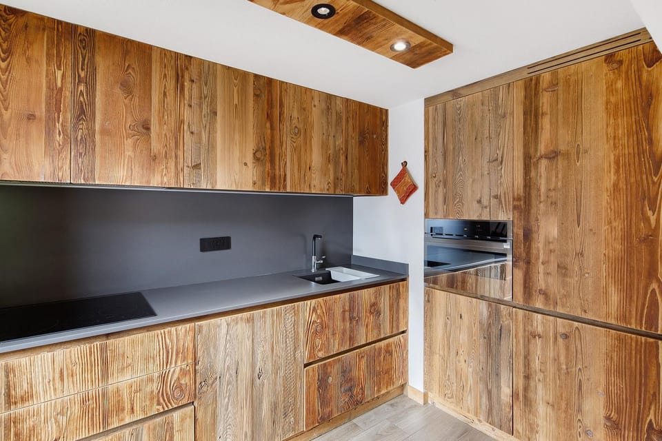 Kitchen or kitchenette, Living room
