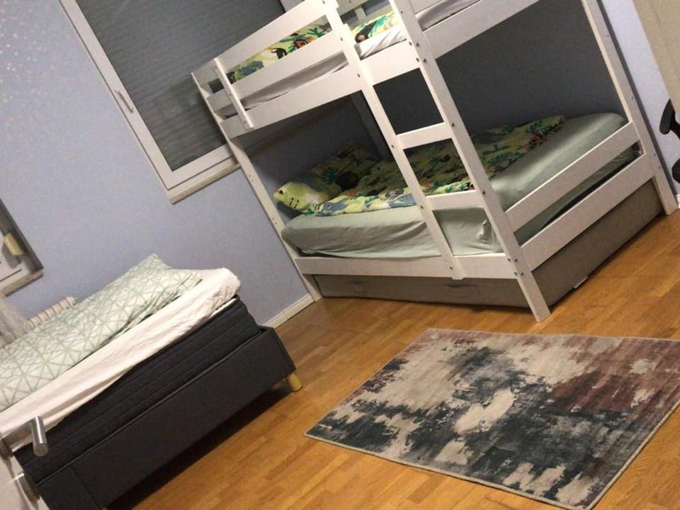 Xxl Monteurswohnung für 8 Personen Apartment in Saarbrücken