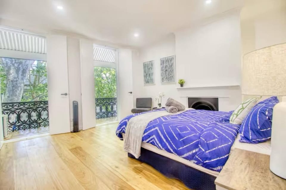 Bed, Balcony/Terrace, Bedroom
