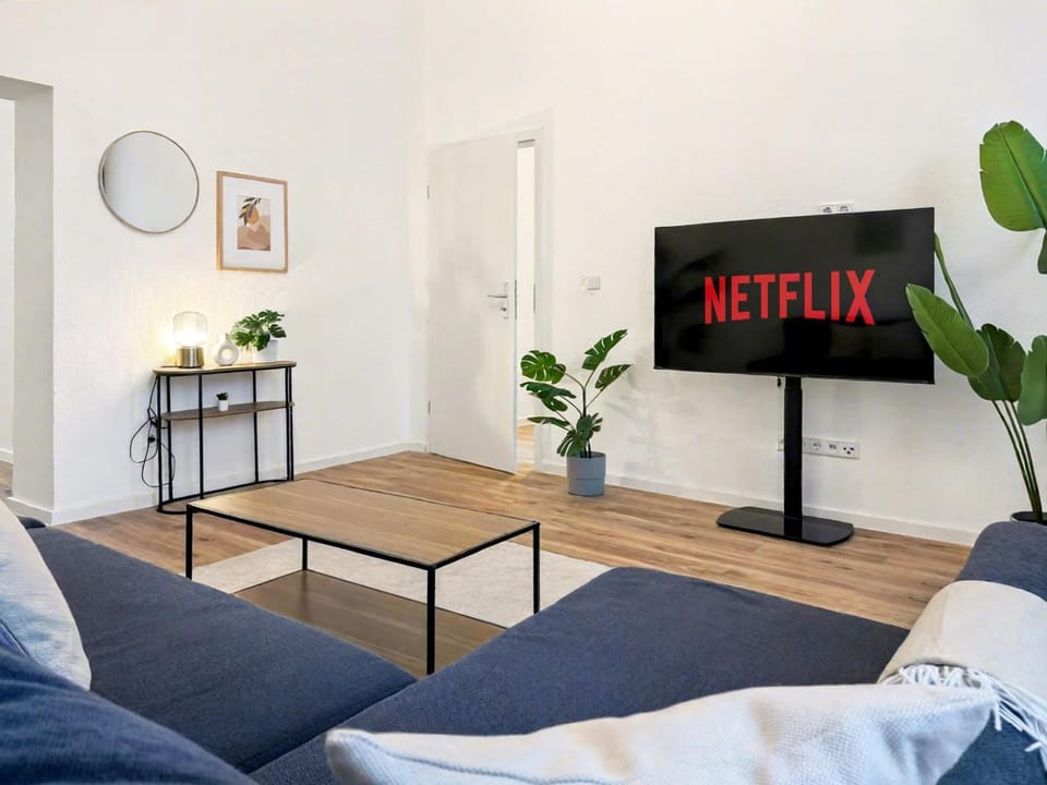 TV and multimedia, Living room, Photo of the whole room