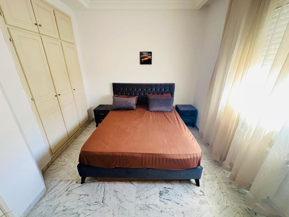Eden Cozy Airport Apartment in Tunis Governorate, Tunisia