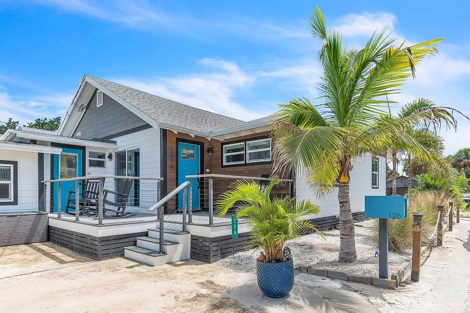 Rocking Sunset Beach House House in Sunset Beach