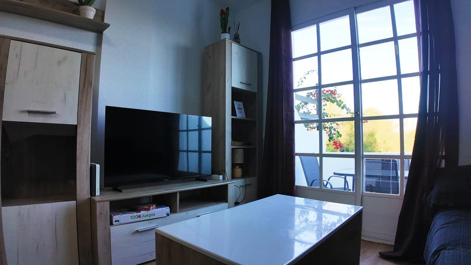 TV and multimedia, Dining area