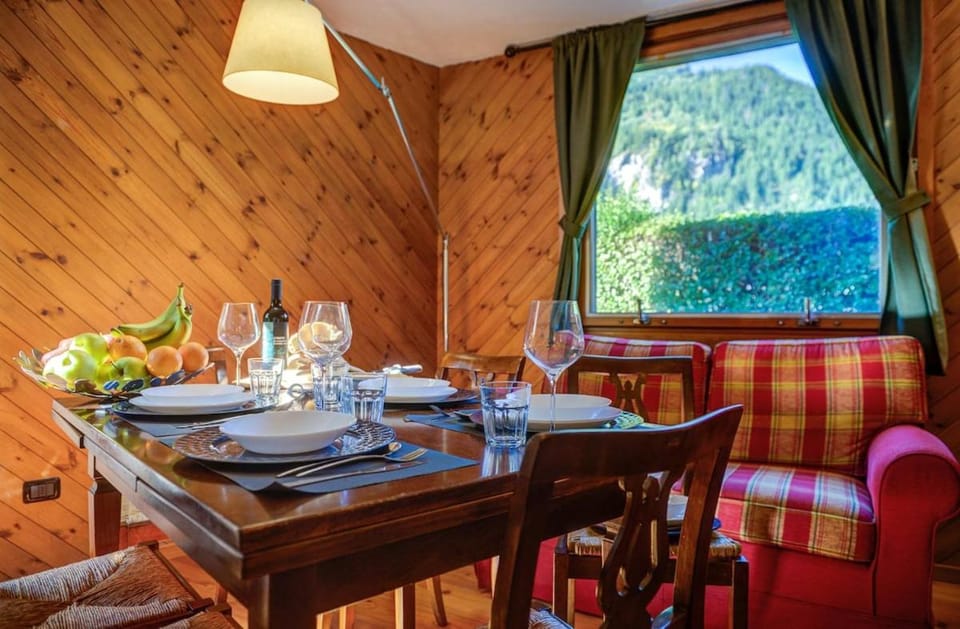 Maison La Cloche Apartment in Courmayeur
