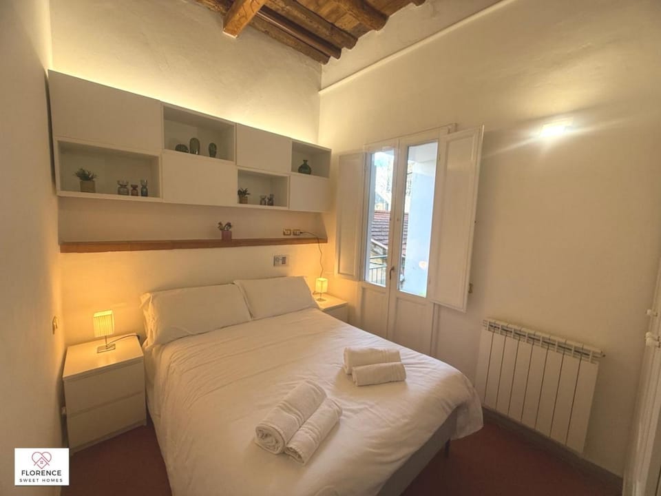 Bedroom, wardrobe